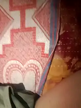 Snapshot of Cute-newpari chatting on 02/25/26, 06:50 Cute-newpari online show from 02/25/26, 06:50