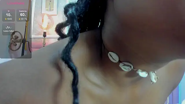 Snapshot of Luna_cocoa chatting on 02/03/26, 12:43 Luna cocoa online show from 02/03/26, 12:43