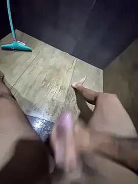 Snapshot of LucasSouza74185 chatting on 04/16/26, 09:26 LucasSouza74185 online show from 04/16/26, 09:26