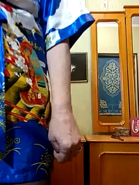 IrchykLove online show from 02/27/26, 01:44