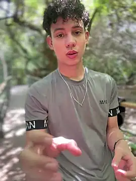 Snapshot of yoursexyjose chatting on 03/15/26, 03:18 yoursexyjose online show from 03/15/26, 03:18