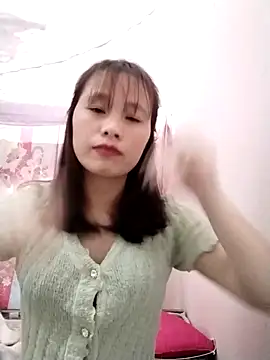 Snapshot of -Bami- chatting on 02/25/26, 07:29 -Bami- online show from 02/25/26, 07:29