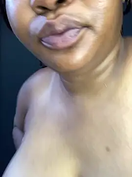 MeekyCurvyAss online show from 02/01/26, 11:31