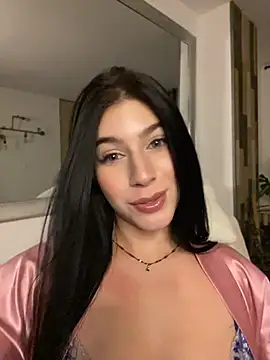 Snapshot of _HannahFox_ chatting on 07/02/26, 03:45 HannahFox online show from 07/02/26, 03:45