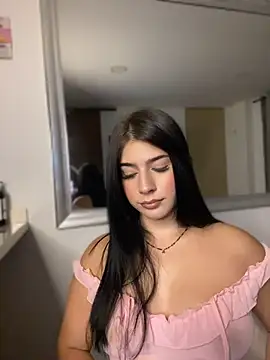 Snapshot of _HannahFox_ chatting on 07/28/26, 12:29 HannahFox online show from 07/28/26, 12:29