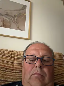 YachtCaptain10 online show from 05/08/26, 06:57