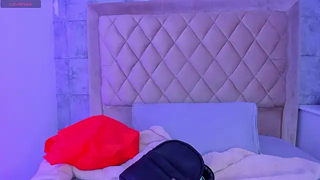 Snapshot of CleoFoxx_ chatting on 02/05/26, 02:00 CleoFoxx online show from 02/05/26, 02:00