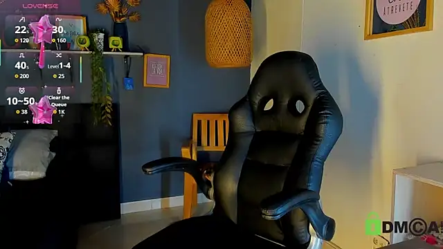 eliza pink24 online show from 03/31/26, 06:30