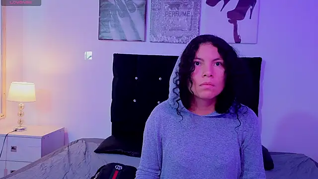 Snapshot of Zoe-yanin chatting on 02/24/26, 06:50 Zoe-yanin online show from 02/24/26, 06:50