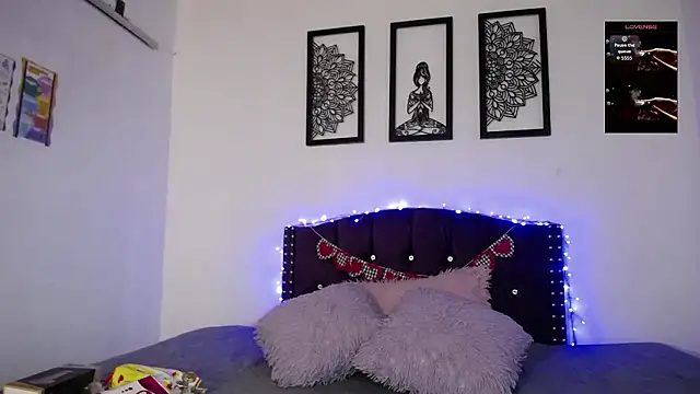 sienna rose pym online show from 03/21/26, 11:48