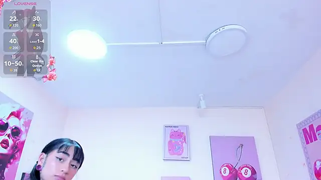 Snapshot of Maddie_Rosee chatting on 02/04/26, 04:07 Maddie Rosee online show from 02/04/26, 04:07