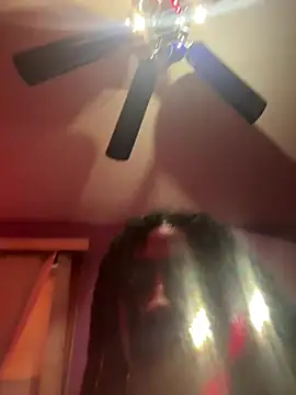 Snapshot of ThridLegTj chatting on 04/14/26, 10:49 ThridLegTj online show from 04/14/26, 10:49