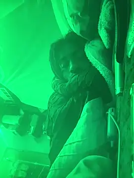 Snapshot of ThridLegTj chatting on 04/23/26, 11:42 ThridLegTj online show from 04/23/26, 11:42