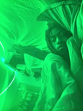 Snapshot of ThridLegTj chatting on 04/25/26, 06:16 ThridLegTj online show from 04/25/26, 06:16