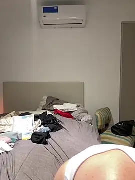 lolaaculaa online show from 02/12/26, 01:55