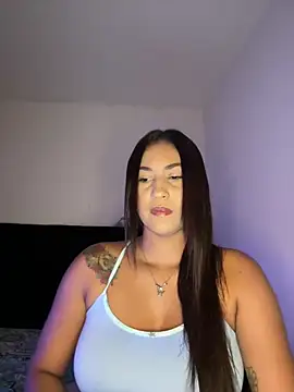 Snapshot of mari_pauli_xx chatting on 02/14/26, 12:29 mari pauli xx online show from 02/14/26, 12:29