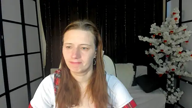 Snapshot of Kathrine_Meyer chatting on 04/21/26, 02:51 Kathrine Meyer online show from 04/21/26, 02:51