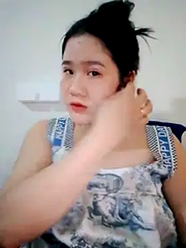 Snapshot of Baby-sweetboobs20 chatting on 03/04/26, 01:22 Baby-sweetboobs20 online show from 03/04/26, 01:22