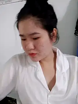 Baby-sweetboobs20 online show from 04/01/26, 01:06