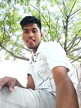 Snapshot of Krishna-10 chatting on 05/25/26, 08:53 Krishna-10 online show from 05/25/26, 08:53