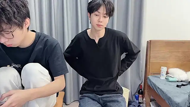 No 1MiaoMiao-Kk online show from 02/02/26, 11:20