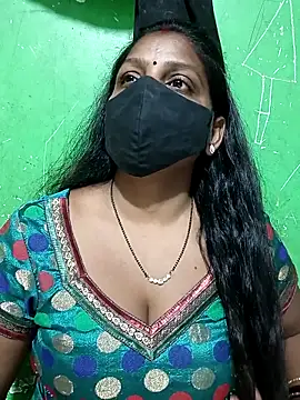 Parul-009 online show from 04/17/26, 10:18