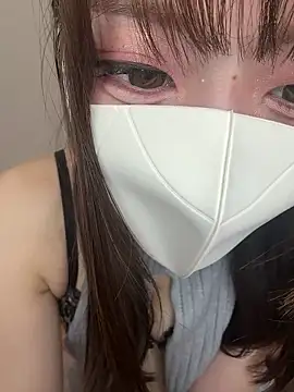 Snapshot of momo_mm chatting on 05/30/26, 02:08 momo mm online show from 05/30/26, 02:08