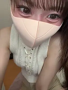 Snapshot of momo_mm chatting on 06/09/26, 03:07 momo mm online show from 06/09/26, 03:07