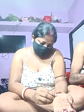 Snapshot of Fetish-Couple2 chatting on 03/19/26, 10:25 Fetish-Couple2 online show from 03/19/26, 10:25