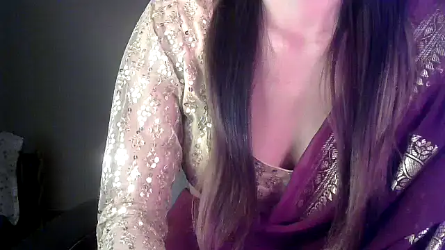 Snapshot of call_me_babyy chatting on 02/16/26, 04:36 call me babyy online show from 02/16/26, 04:36