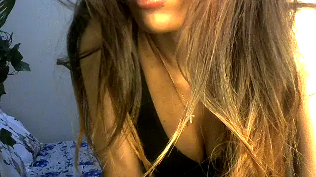 Snapshot of call_me_babyy chatting on 04/06/26, 10:05 call me babyy online show from 04/06/26, 10:05