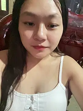 Snapshot of bikhidj chatting on 04/19/26, 01:05 bikhidj online show from 04/19/26, 01:05