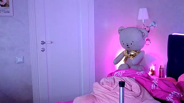 Snapshot of ChristallBreaz chatting on 02/24/26, 09:13 ChristallBreaz online show from 02/24/26, 09:13