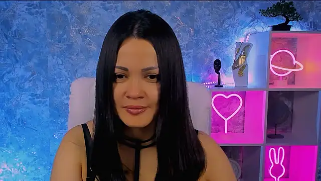 Snapshot of karolina_robinson chatting on 03/21/26, 12:10 karolina robinson online show from 03/21/26, 12:10