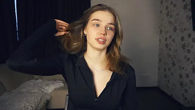 Snapshot of EarthaStinett chatting on 02/09/26, 12:31 EarthaStinett online show from 02/09/26, 12:31