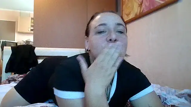MillaSourety online show from 07/28/26, 04:27