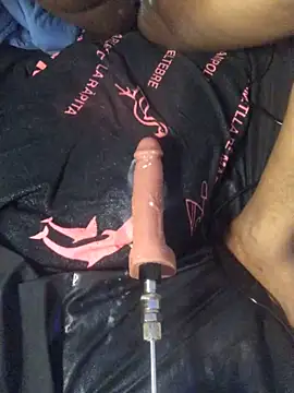 Snapshot of Creamy_Kim chatting on 03/11/26, 02:39 Creamy Kim online show from 03/11/26, 02:39