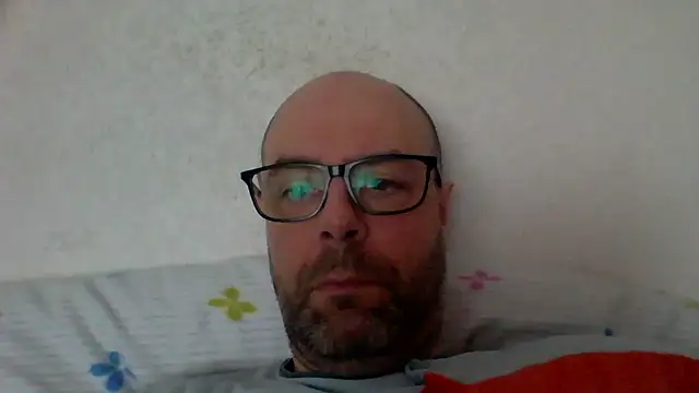 Snapshot of AlexRue chatting on 03/21/26, 10:09 AlexRue online show from 03/21/26, 10:09