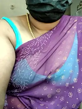 Snapshot of Tamil_Devasri chatting on 03/26/26, 06:30 Tamil Devasri online show from 03/26/26, 06:30