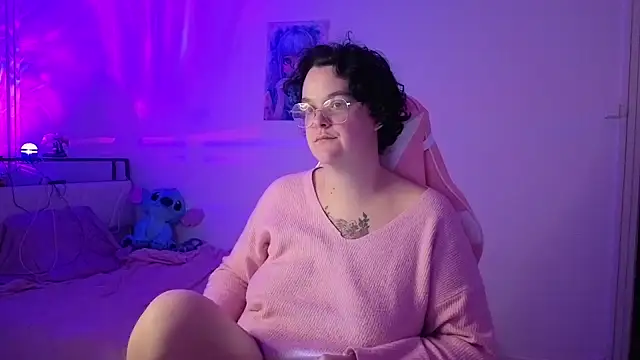 lunatigre4 online show from 02/07/26, 07:39