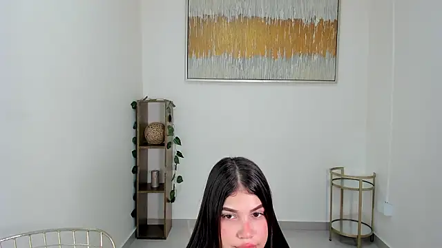 Emilia harpper online show from 02/04/26, 12:11