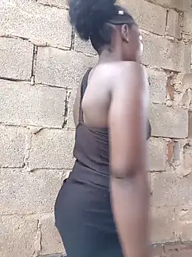 Snapshot of Bald_gee chatting on 02/15/26, 07:16 Bald gee online show from 02/15/26, 07:16