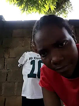 Snapshot of Bald_gee chatting on 03/28/26, 06:13 Bald gee online show from 03/28/26, 06:13