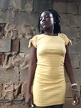 Snapshot of Bald_gee chatting on 04/05/26, 06:32 Bald gee online show from 04/05/26, 06:32