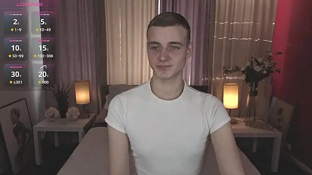 HereAlexColee online show from 02/10/26, 02:10