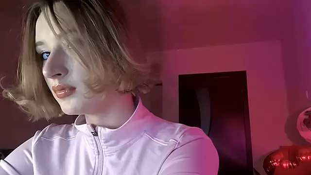 DeliciaBagnoli online show from 02/15/26, 05:09