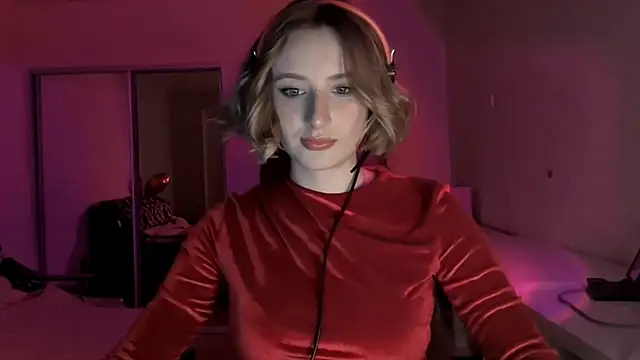 DeliciaBagnoli online show from 02/21/26, 07:37