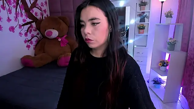 liany taylor online show from 02/21/26, 02:45