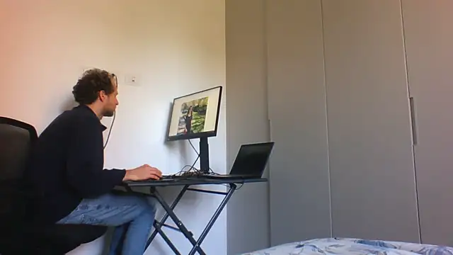 andre italy online show from 04/08/26, 03:12