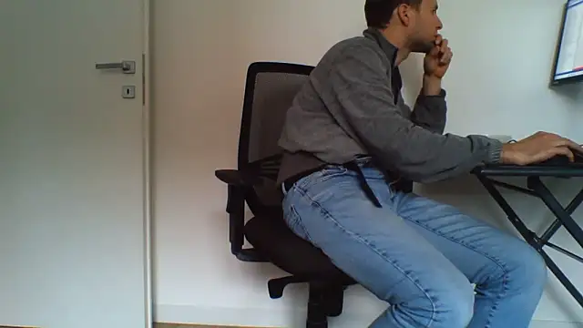 andre italy online show from 05/15/26, 02:57